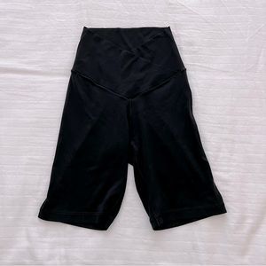 OFFLINE by aerie bike shorts crossover waist band black size XS